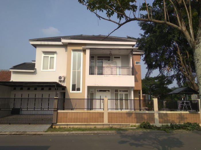 Rumah Disewakan di Parthenon Deltamas Cikarang